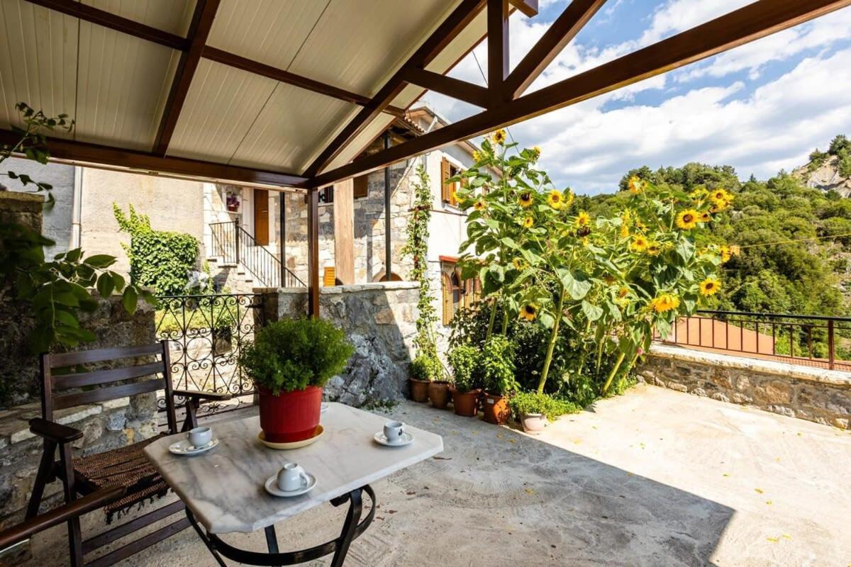Stemnitsa Stone Residence - Cosy Mountain Escape Exterior foto
